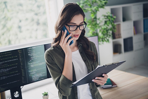 Woman talking on the phone